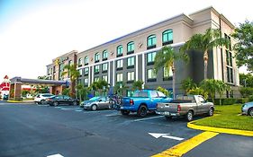 La Quinta By Wyndham Clearwater South